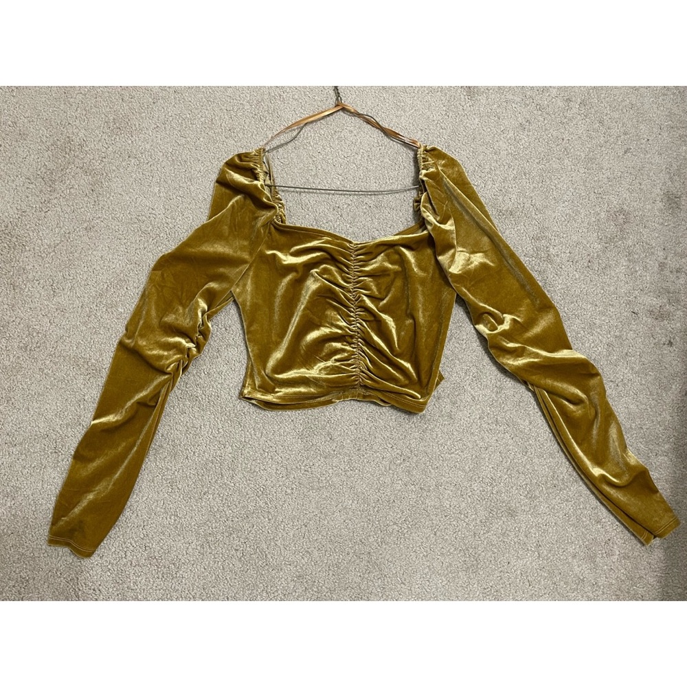 Juniors top
